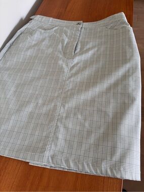 Tilley travel skirt, Plaid A-Line Skirt in Light Gray